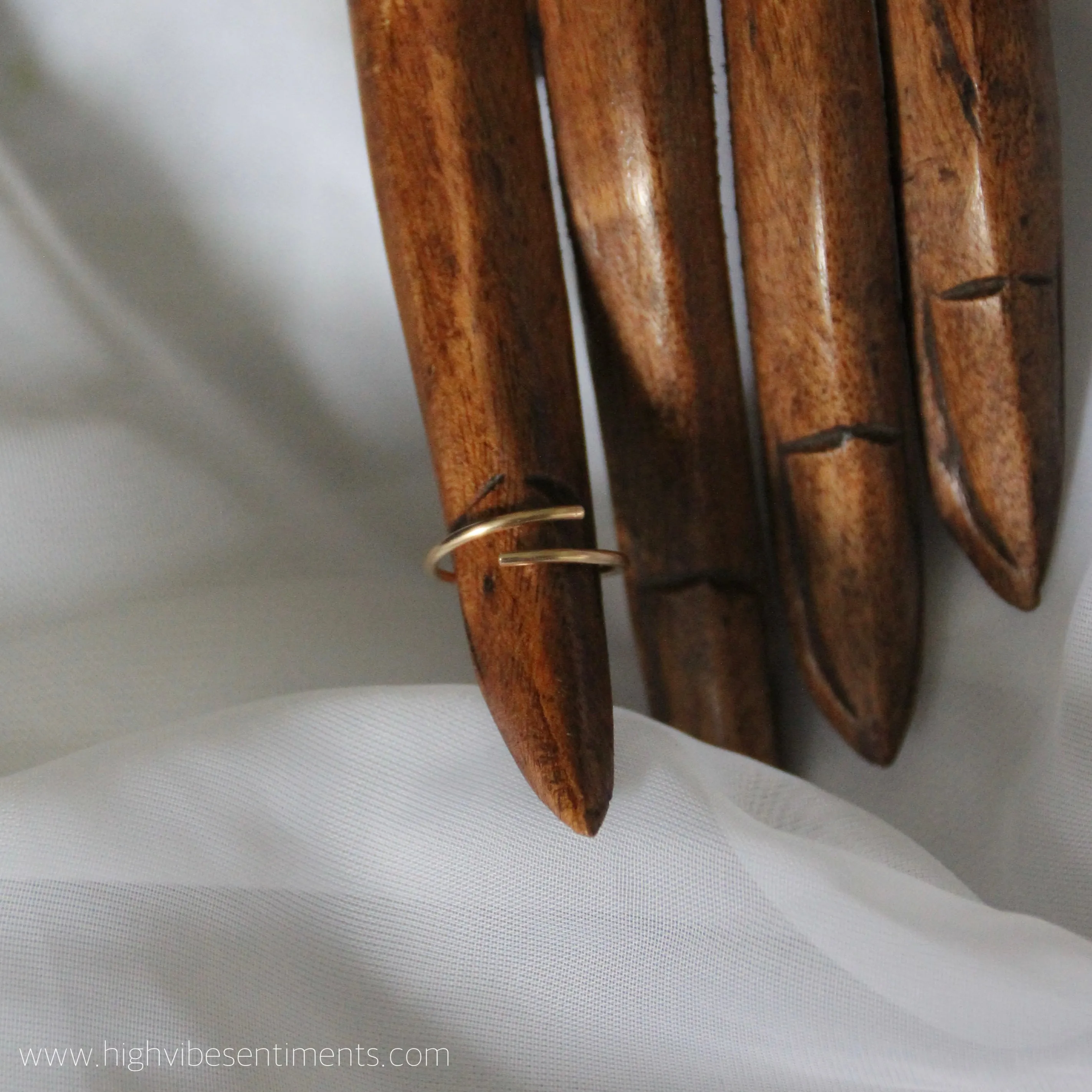 “Aligned” Ring
