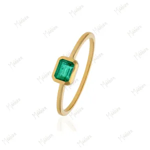 Emerald Octo Ring in US Size 5.5