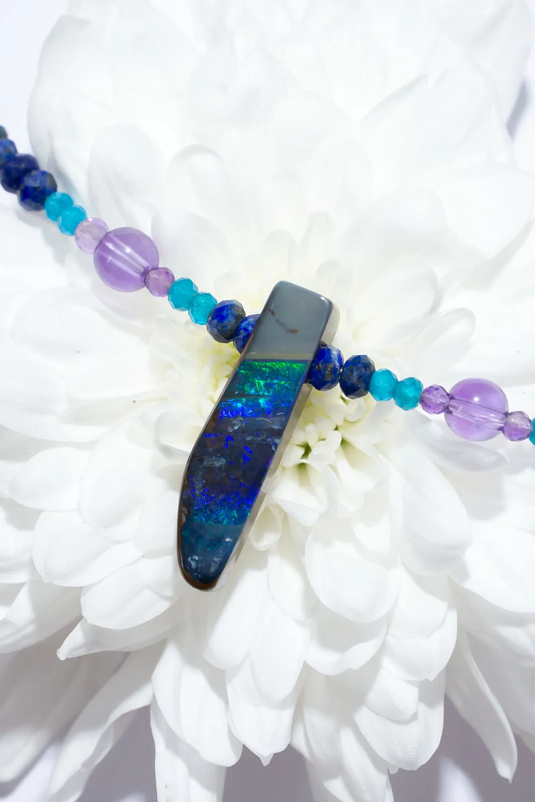 Necklace Australian Opal Wind Rock