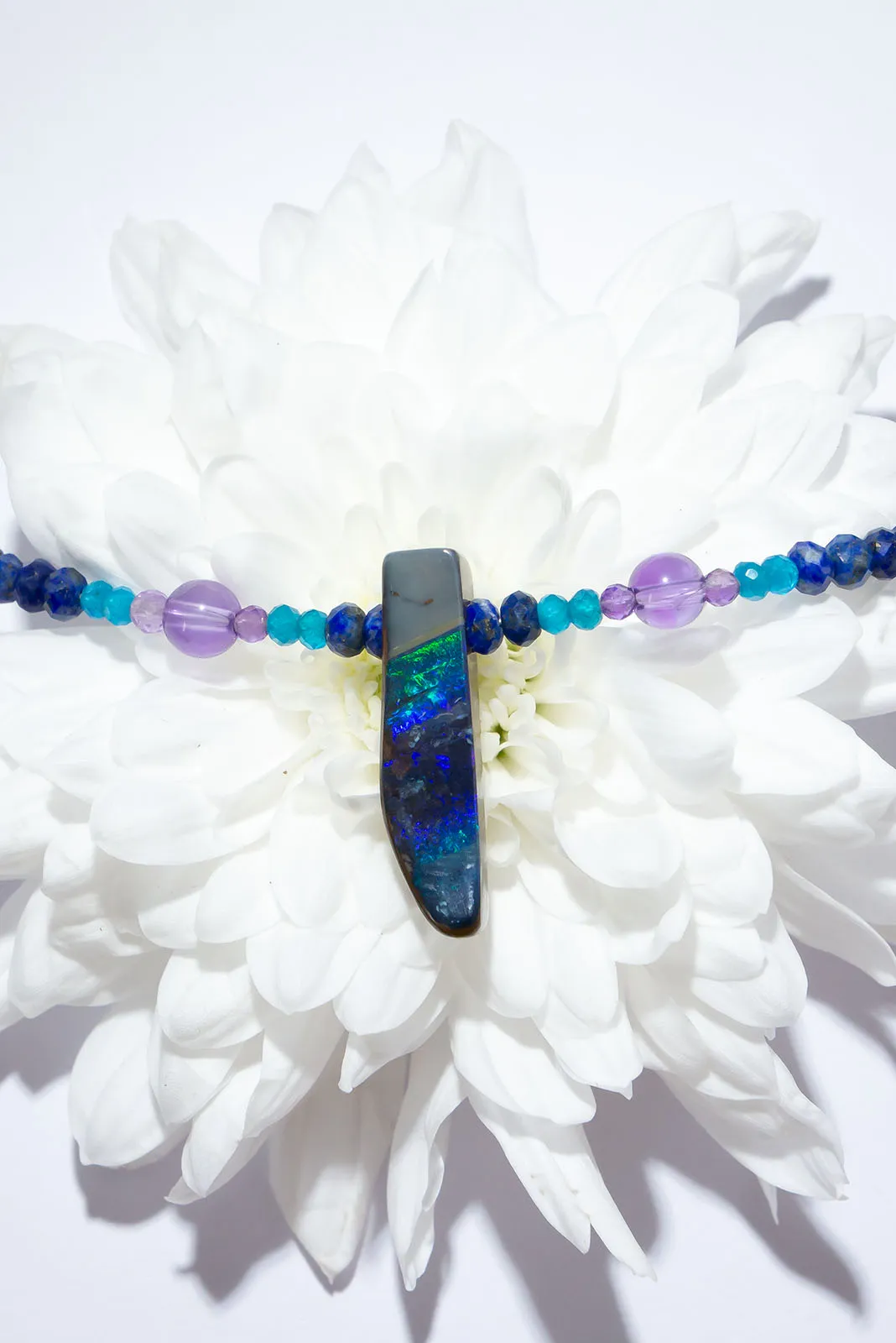 Necklace Australian Opal Wind Rock